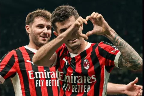 ميلان يحبط مفاجأة بولونيا بثلاثية في الدوري الإيطالي